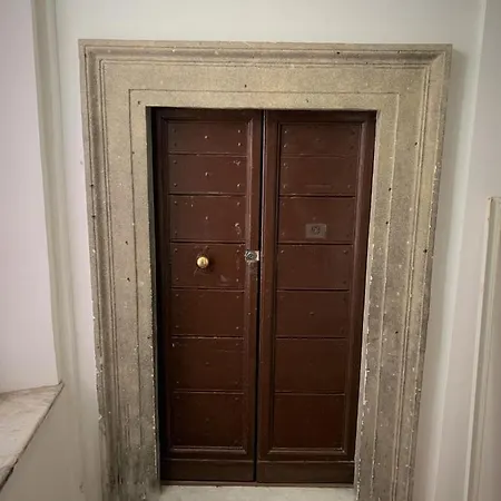 Casa Trevi 11 아파트 *