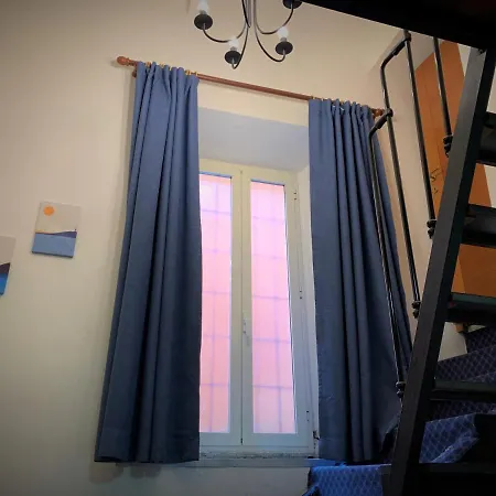 Casa Trevi 11 *