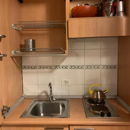 Casa Trevi 11 * Rome